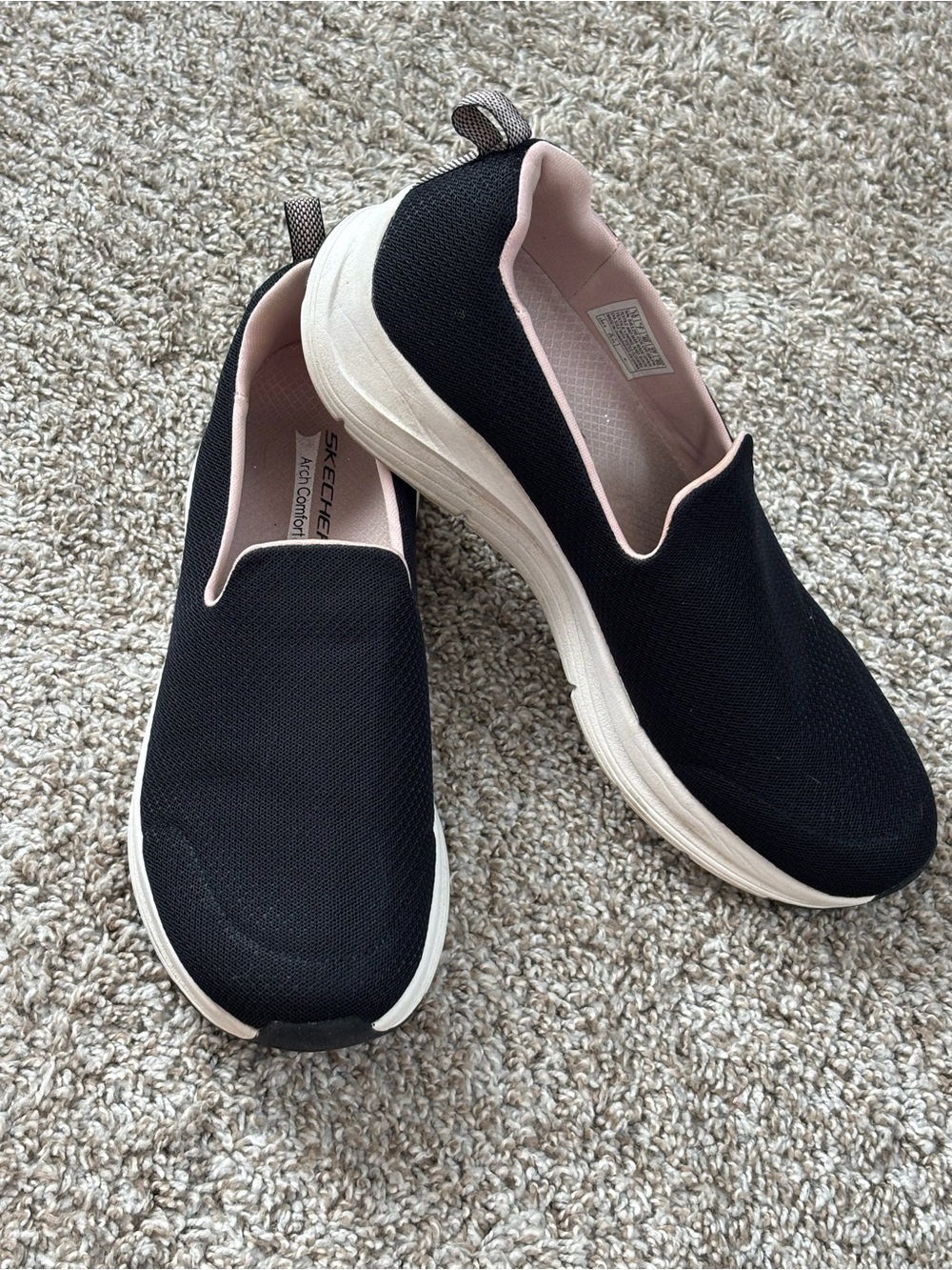 Skechers Slip-On Black Arch Comfort Sneakers with Pink Lining - Size 10